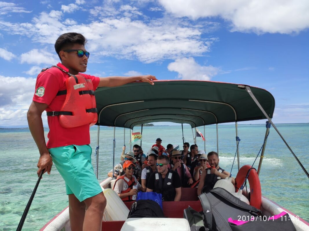 san-blas-islands-boat-tour-guna-crew