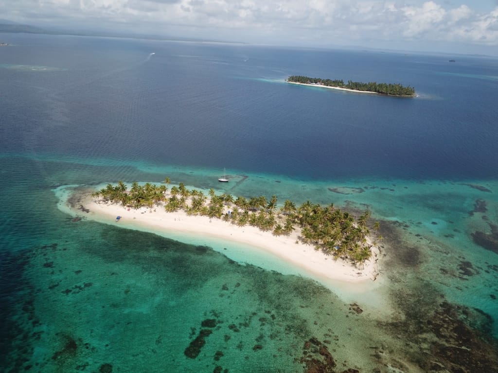 isla pelicano san blas