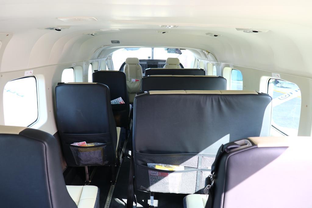 Aviao Cessna Gran Caravan - two flex Taxi Aereo Inteligente - maquete em  Promoção na Americanas